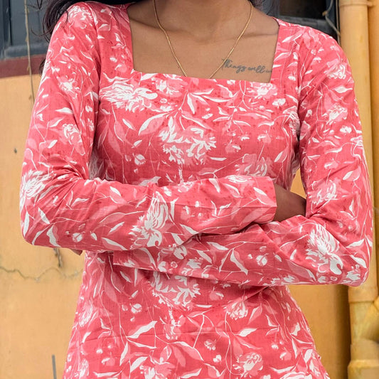 Paavai Cinch Full Sleeve Short Kurti