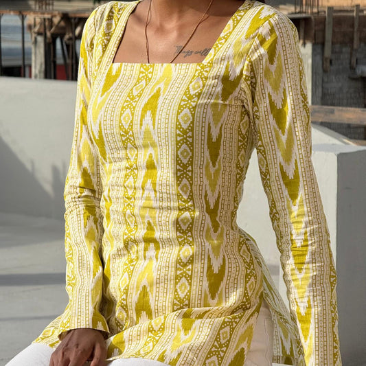 Thulir Cinch Full Sleeve Short Kurti
