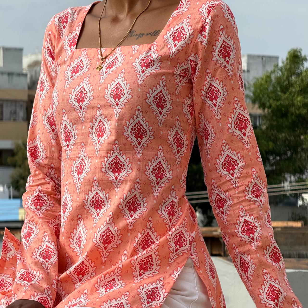 Anicham Cinch Full Sleeve Short Kurti