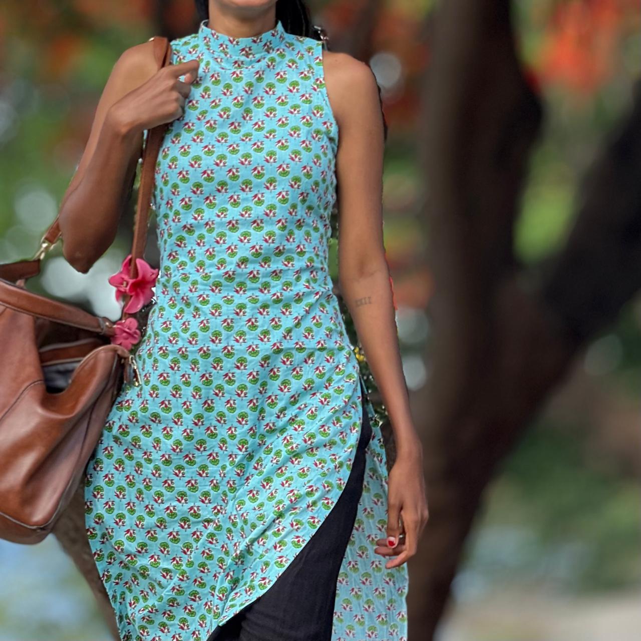 Nilani Cinch Sleeveless Long Kurti