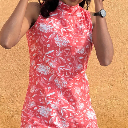 Paavai Cinch Sleeveless Short Kurti