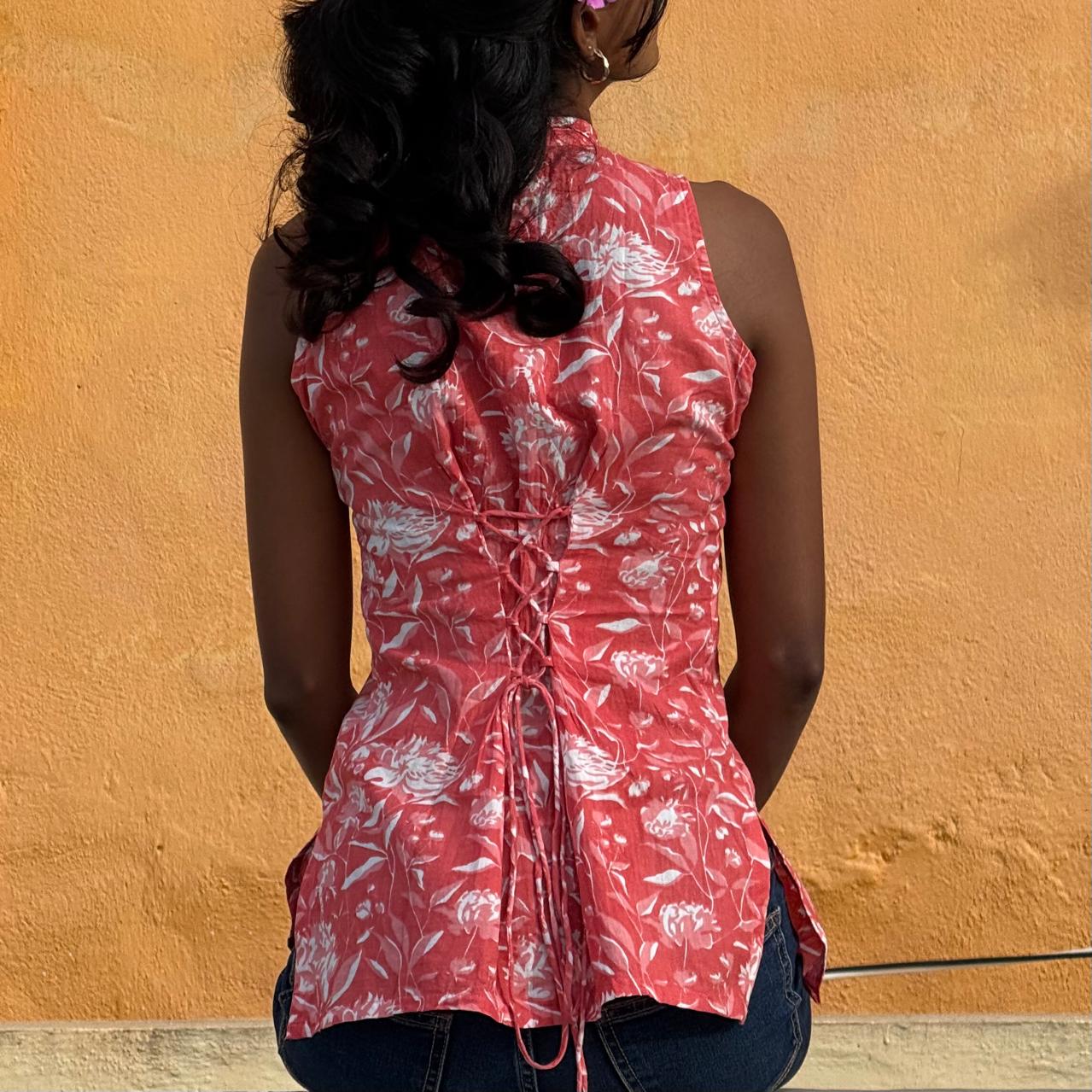 Paavai Cinch Sleeveless Short Kurti